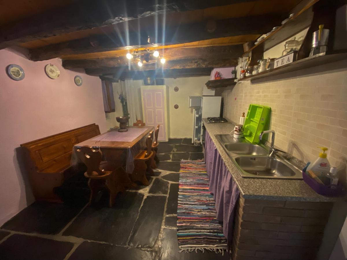 La Dimora Della Strega Apartment Glori Exterior foto